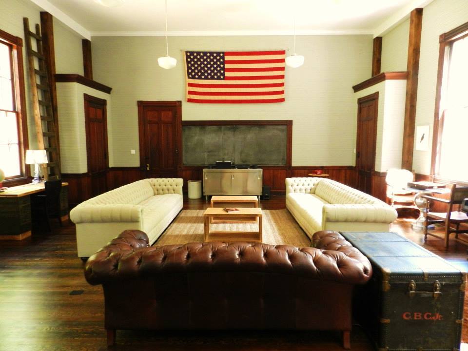 Foto de Hillside Schoolhouse (1/16)