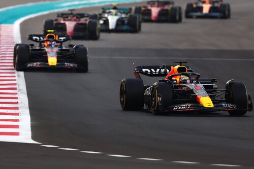 Max Verstappen cierra el año ganando y Charles Leclerc le levanta el subcampeonato a Sergio Pérez