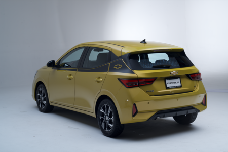 Cheverolet Aveo 2024 6