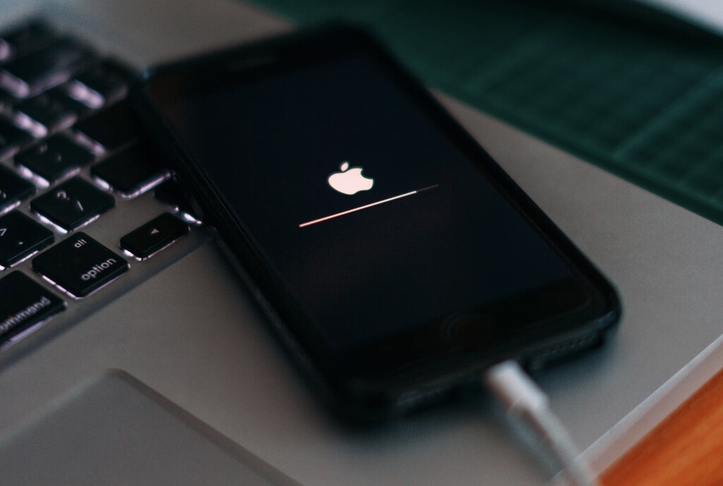 Las actualizaciones automáticas de iOS pueden tardar semanas en instalarse. Apple acaba de revelar la razón Las actualizaciones automáticas de iOS pueden tardar semanas en instalarse. Apple acaba de revelar la razón
