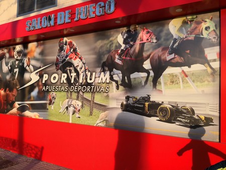 Las apuestas online en la Fórmula 1 y en MotoGP: retrato de un virus que va camino de epidemia