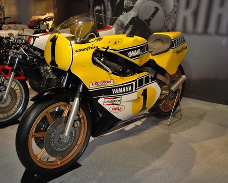 Yamaha YZR500 frente a Suzuki RG500 vistas desde el siglo XXI (tercera parte)