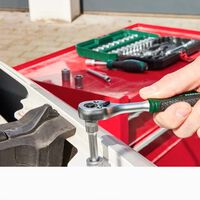 Este kit de herramientas de LIDL cuesta menos de 15 euros, pero es un imprescindible para llevar en el coche porque te puede sacar de muchos apuros 