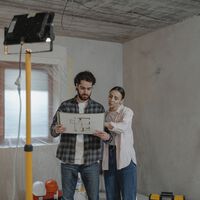 Charo Gandia, arquitecta: "Repensar el espacio de tu casa evita que pagues hasta 80.000 euros de más en la reforma"