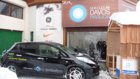 Nissan LEAF invitó el chocolate caliente en la Cumbre de Davos 2016