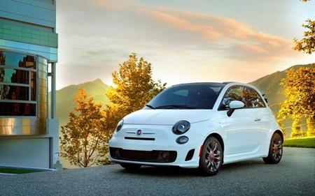 Un nuevo y elegante italiano: FIAT 500c GQ Edition