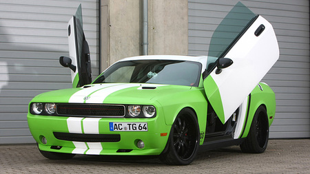 Dodge Challenger SRT-8 por CCG Automotive