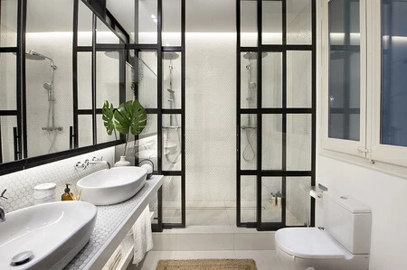 Dilema de diseño; diseñando la ducha perfecta ¿a ras de suelo o con escalón?