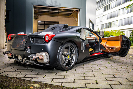 Subasta Mula De Pruebas Ferrari Laferrari 6