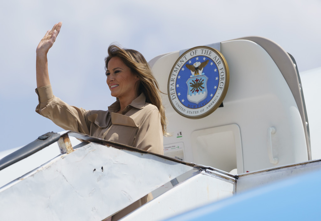 Las bailarinas de piel de serpiente a las que no se resiste ni Melania Trump