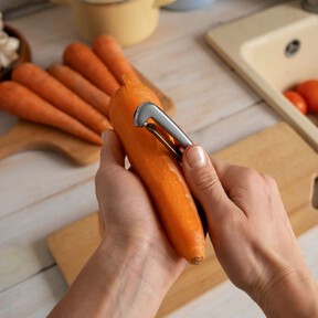 Mi madre tenía razón: pelar las zanahorias es una pérdida de tiempo. Aunque hay una excepción 