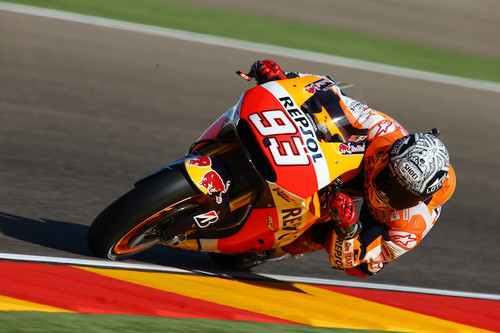 Marc Márquez, pole y récord, se convierte en el obstáculo de Jorge Lorenzo para la remontada