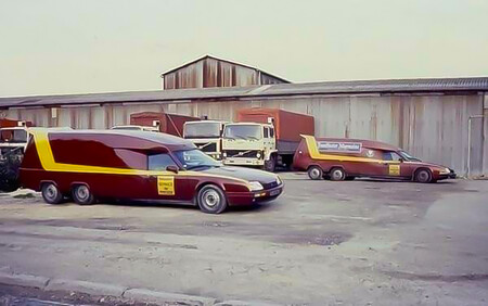 Naves Hollander Con Dos Cx Tissier