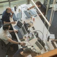 Con un paro en mínimos históricos, las empresas españolas buscan trabajadores. El problema es que no los encuentran