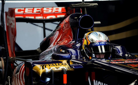 Carlos Sainz Jr admite que un salto a Toro Rosso para 2014 está fuera de discusión