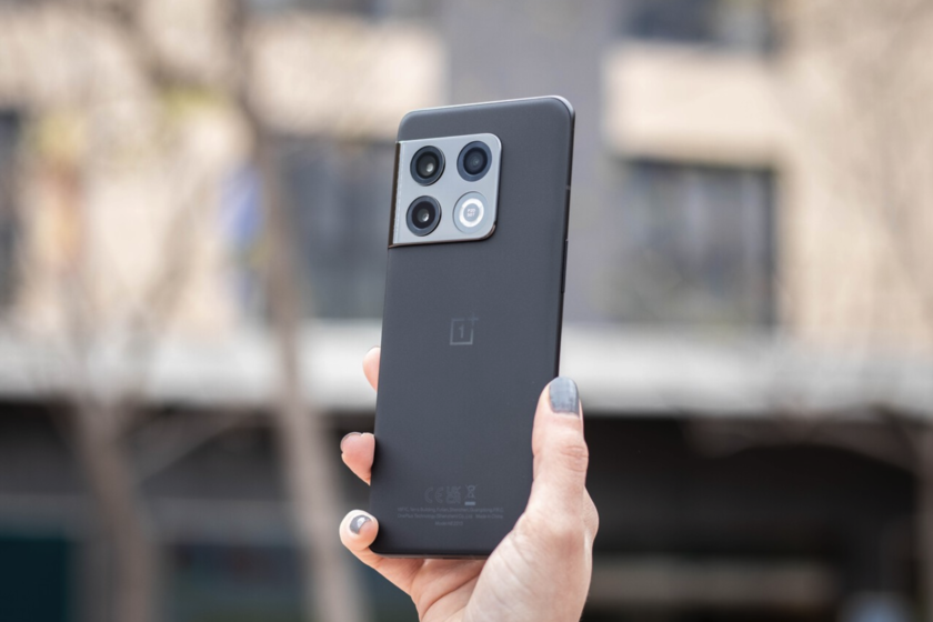 Este OnePlus es un móvil de gama alta y que, ahora, está rebajadísimo: con cámara Hasselblad y un descuentazo de más de 300 euros