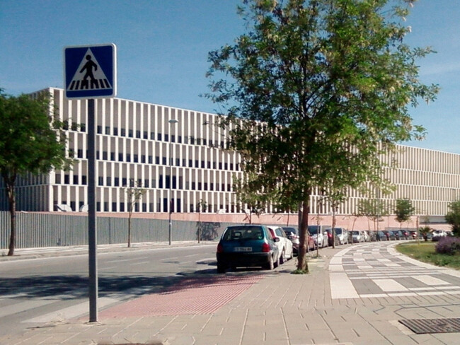 Prisión para dos empleados de Málaga tras desviar casi 900.000 euros de unos apartamentos turísticos manipulando las facturas