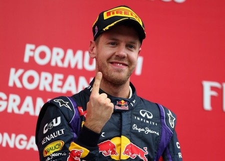 Red Bull le pidió a Sebastian Vettel que no volviera a mostrar su dedo