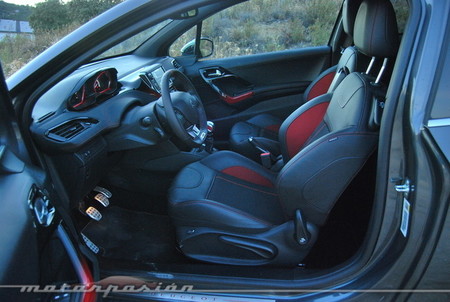 Peugeot 208 GTi