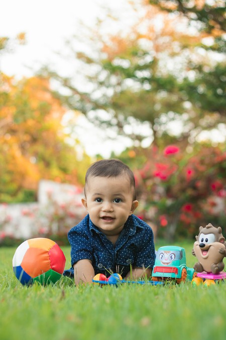 bebé en el parque