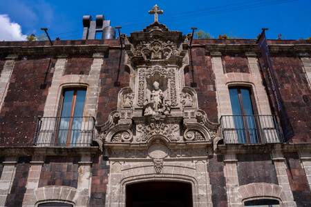 Pulque, helado y hamburguesa de pan de muerto: conoce las 12 propuestas para celebrar el Día de Muertos en el Museo Kaluz, que fue un palacio del siglo XVIII de CDMX