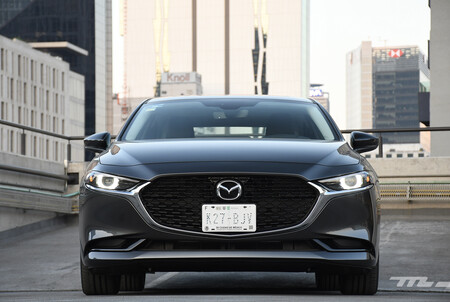 Mazda 3 Sedan Turbo Video Prueba Mexico 2