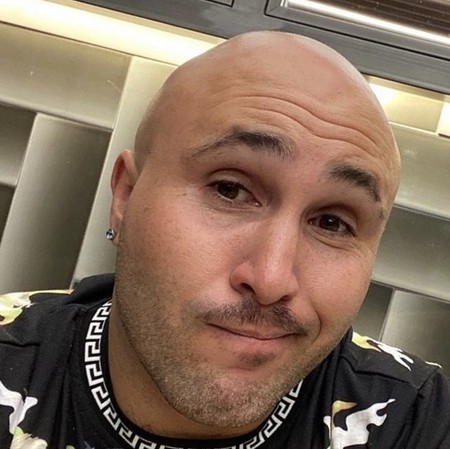¡Atención! Kiko Rivera planea su próximo cambio de look y ya tenemos una pista: no es el flequillo