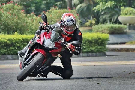 Suzuki Gsxr250r 2017