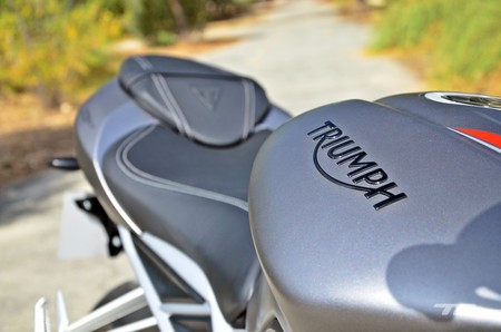 Triumph Street Triple 765 Rs 2017 010