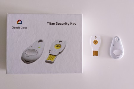 Google Titan Security Key, análisis: así de fácil es sustituir el doble factor numérico por una llave física de seguridad