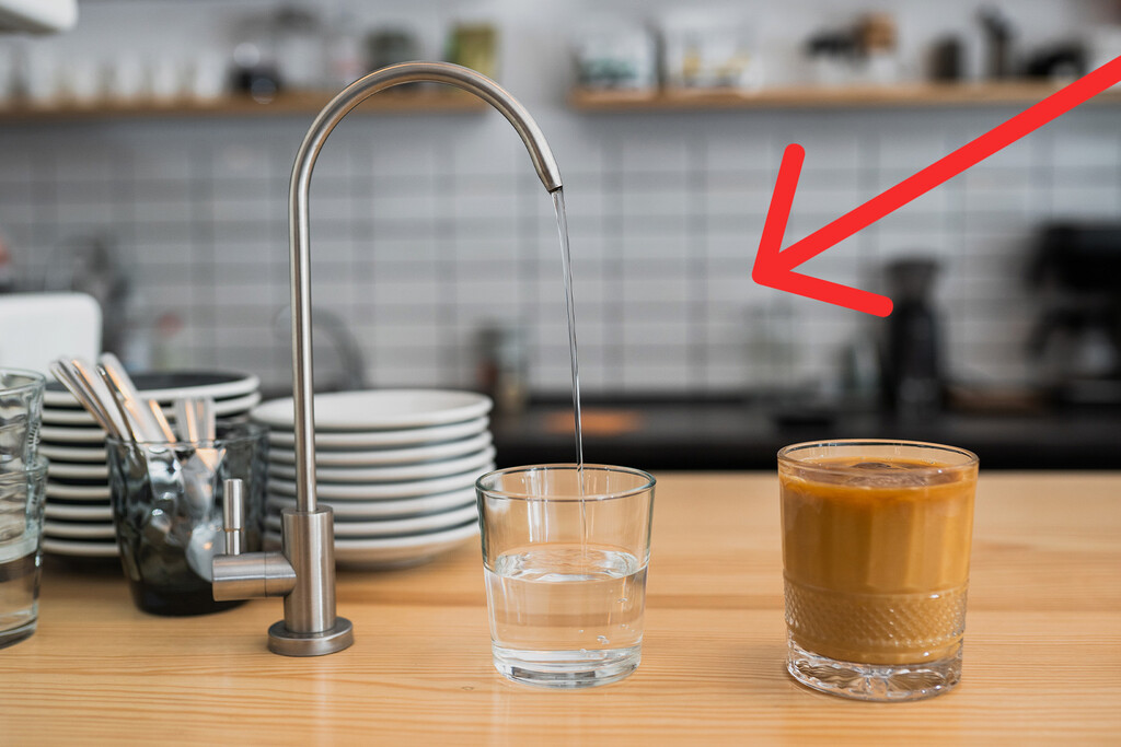 Qué contiene el agua de la llave: bacterias, metales pesados y qué hacer para beberla con seguridad 