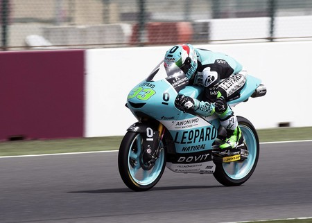 El Leopard Racing domina el primer día en Argentina y Arón Canet protagoniza la polémica