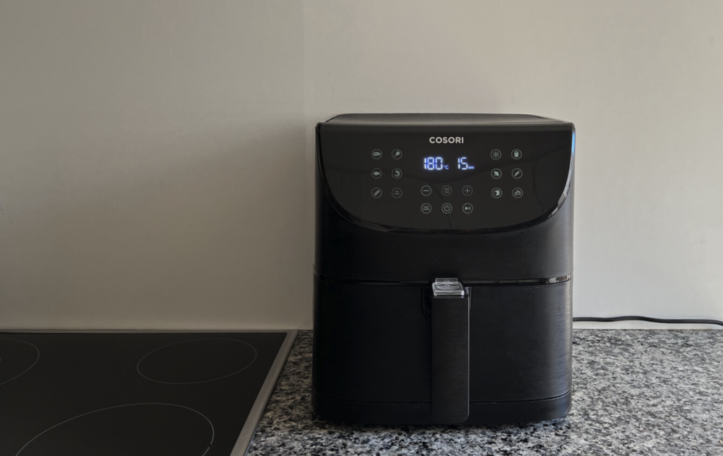 Llevo dos años con mi freidora de aire y ojalá alguien me hubiera aconsejado estos accesorios cuando la compré