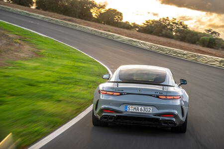 Mercedes-AMG GT 63 PRO 4MATIC+