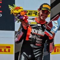 #SpanishElvis avisa a Tom Sykes: te aprenderás mi nombre tras leerlo en el mono