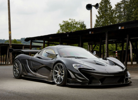 McLaren P1 LM: Cuando pones a dieta y le das más downforce al P1 GTR nace una leyenda
