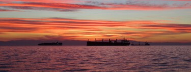 Rusia ha encontrado la forma de vender petróleo a espaldas de Europa: con barcos 'fantasma'