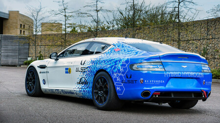 Aston Martin Rapide Hidrogeno 3
