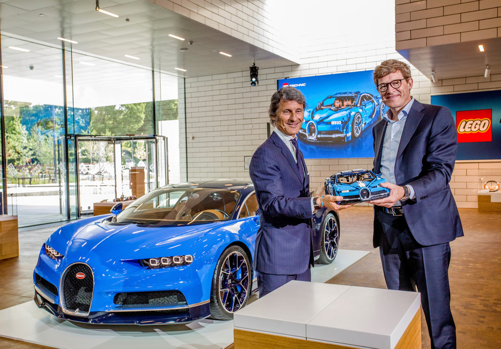 Bugatti Chiron By Lego Technic 10