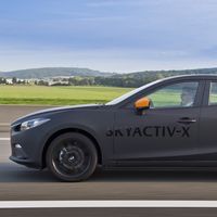 Mazda se abre camino con un nuevo motor de gasolina que quiere competir con los eléctricos: el Skyactiv-3