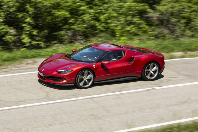 Ferrari 296 GTB Prueba 1