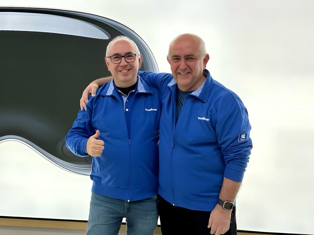 Rossellimac nació de la pasión por Apple, hoy es un imperio de su distribución. Y sus fundadores nos han contado su historia Rossellimac nació de la pasión por Apple, hoy es un imperio de su distribución. Y sus fundadores nos han contado su historia
