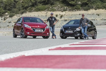Maverick Viñales y Álex Rins, embajadores Peugeot