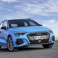 El Audi A3 Sportback 40 TFSIe híbrido enchufable llega con 65 km de autonomía y petagina CERO, desde 42.700 euros