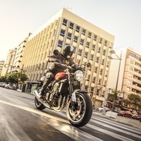 ¿Preparado para babear? Aquí tienes a la preciosa Kawasaki Z900RS en dos vídeos y más de 80 fotos