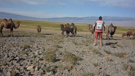 No le digas a la mamá que me he ido a Mongolia en moto 