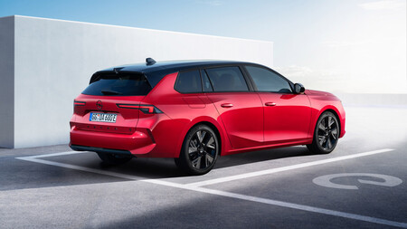 Opel Astra Electric 13