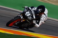 Sandro Cortese y Scott Redding marcan el ritmo en el primer día de test en Valencia
