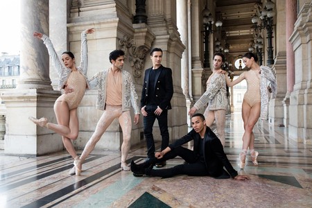 Balmain viste de lujo a los bailarines de la Ópera de París con los diseños de Olivier Rousteing