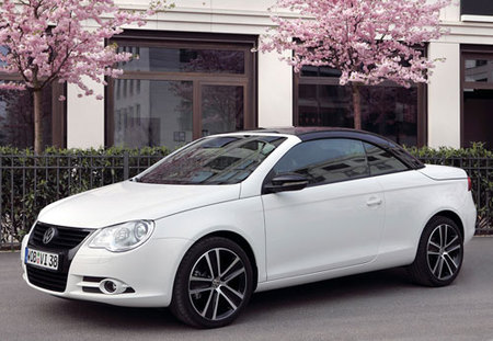 Volkswag Eos White Night